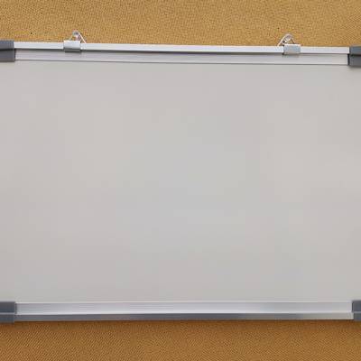 韶关挂式白板产品十大品牌解析 以金英写字板为例